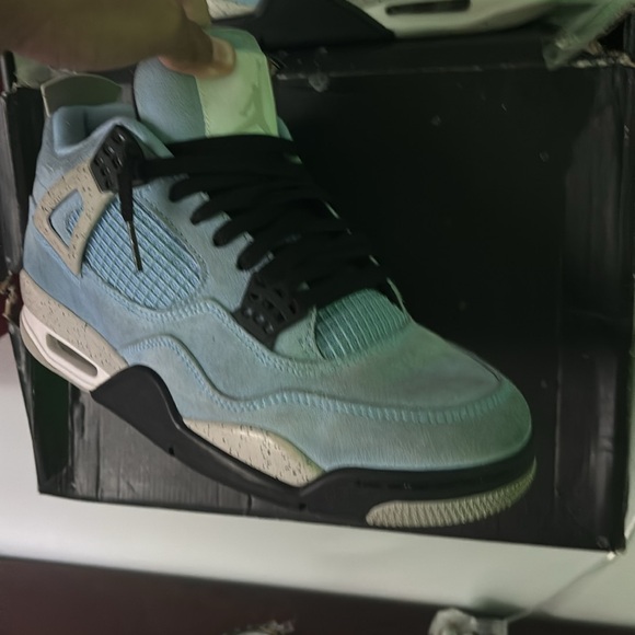 Jordan 4 University Blue - Picture 4 of 5